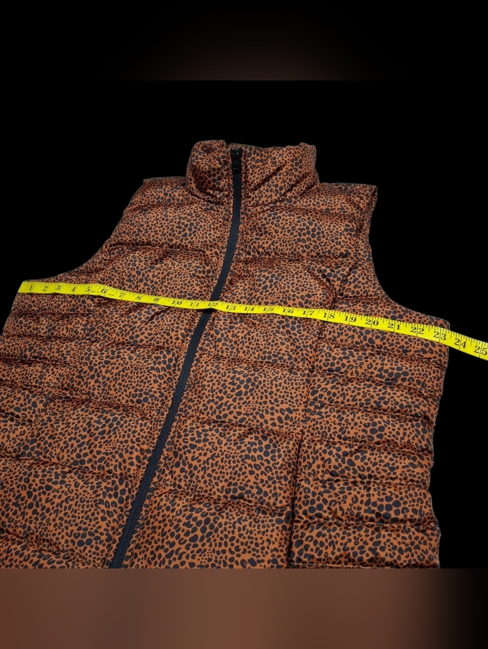 Lands' End Down Puffer Vest Animal Print Burnt Orange Zip Women Size X-Large - Picture 13 of 16